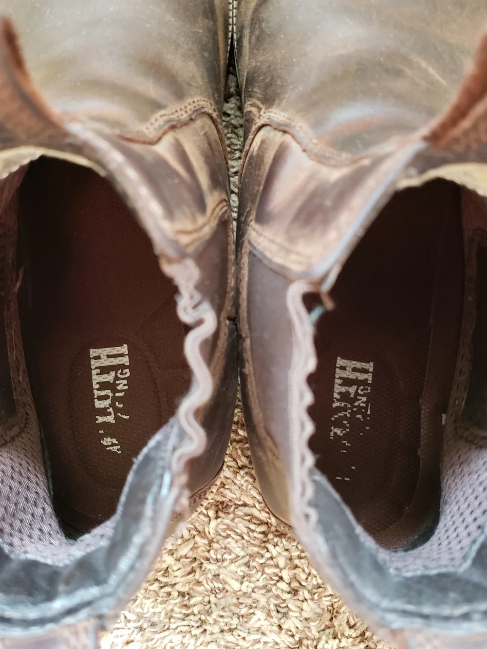 Duluth Trading Co Brown Chelsea Pull-On Boots